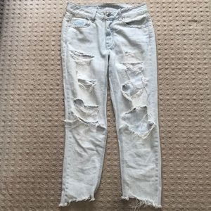 Light blue American eagle ripped mom jeans